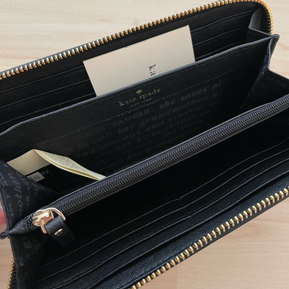 LIKE NEW Kate Spade Wallet - Full Sized Continental Wallet Colorblock Red, Black - Picture 3 of 14